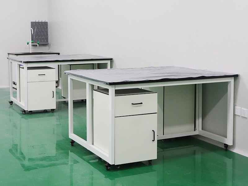 What Countertops Are Chemical Proof?